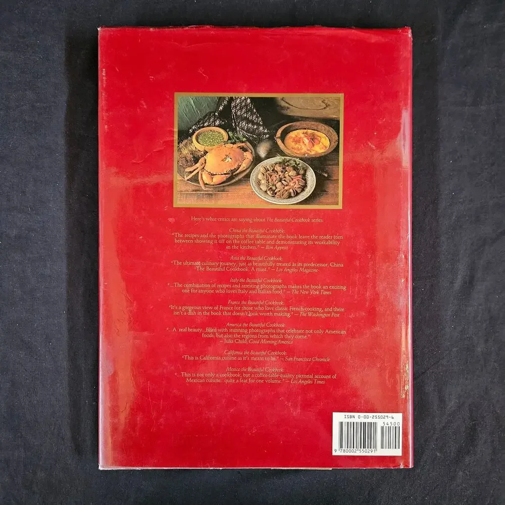 Thailand The Beautiful Cookbook Hardcover Authentic Recipes‎ from this Region